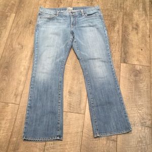 Great pair of Old Navy The Diva Jeans